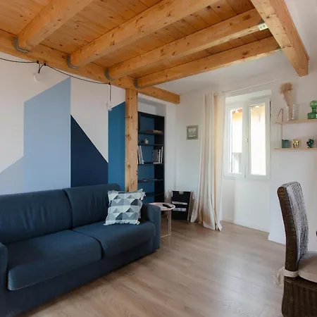 Apartment Levoasi 10 - And Mountains Escape